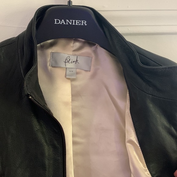 Danier leather varsity jacket sz M - Picture 2 of 6